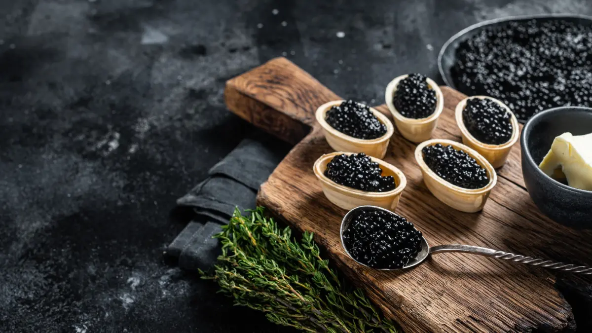 Ученые Пермского Политеха рассказали, какую икру есть полезнее всего и почему