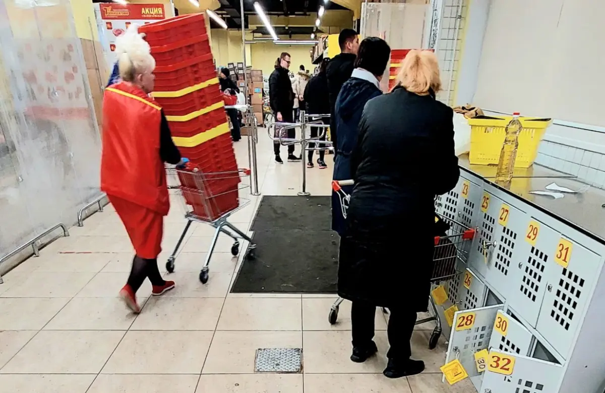 В ритейле больше нет дефицита кадров