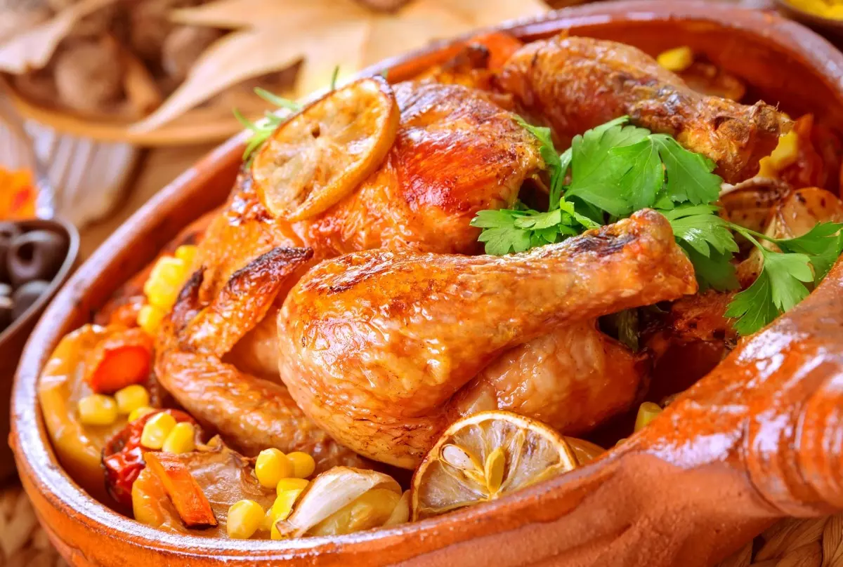 Запеченное кулинарное изделие из мяса птицы
