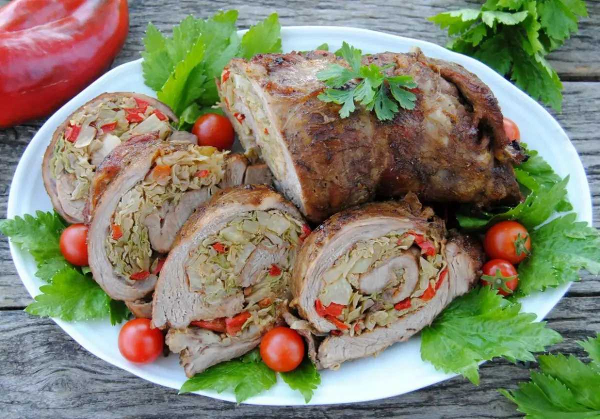 Фаршированное колбасное изделие