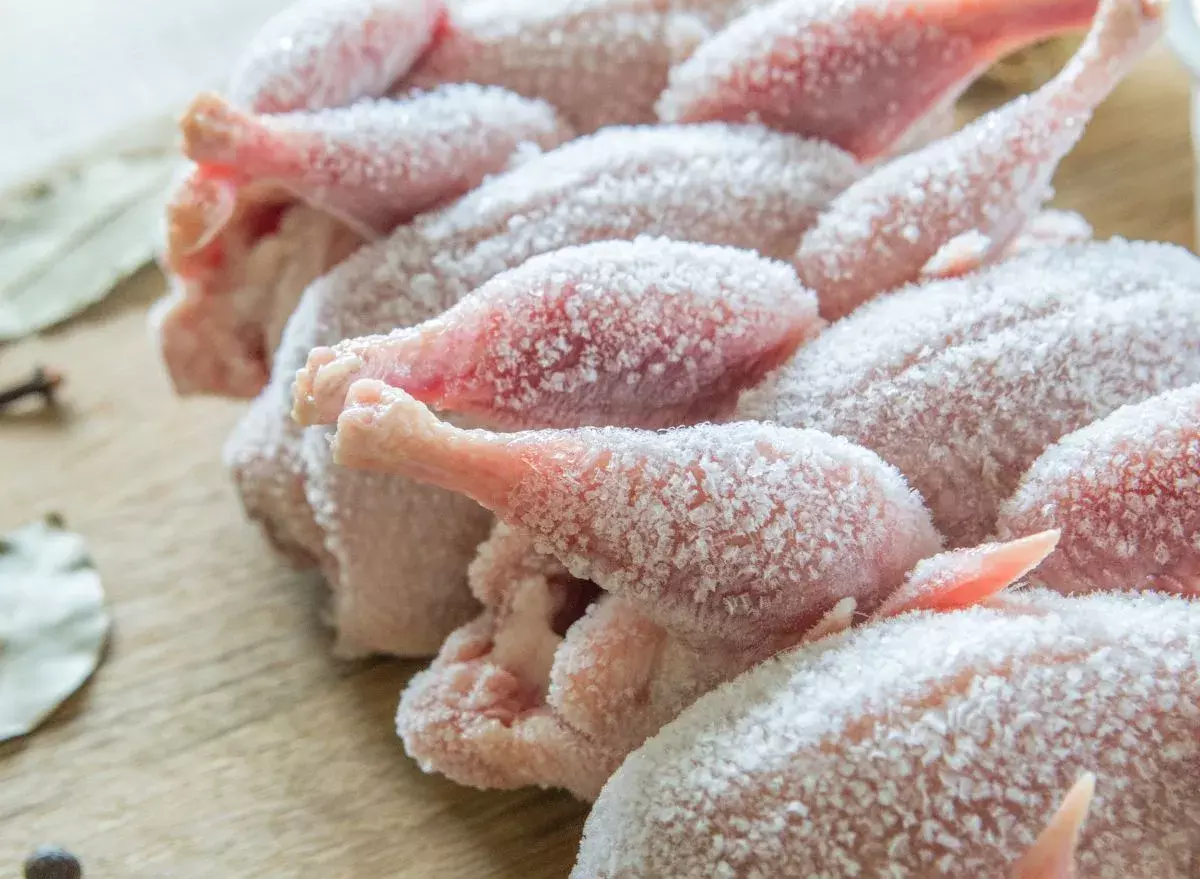 Подмороженное мясо птицы